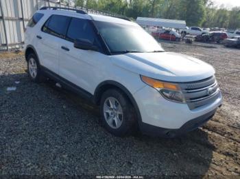  Salvage Ford Explorer