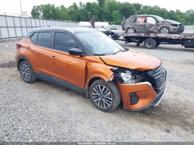  Salvage Nissan Kicks