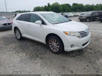 Salvage Toyota Venza