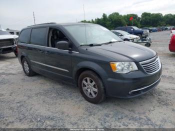 Salvage Chrysler Town & Country