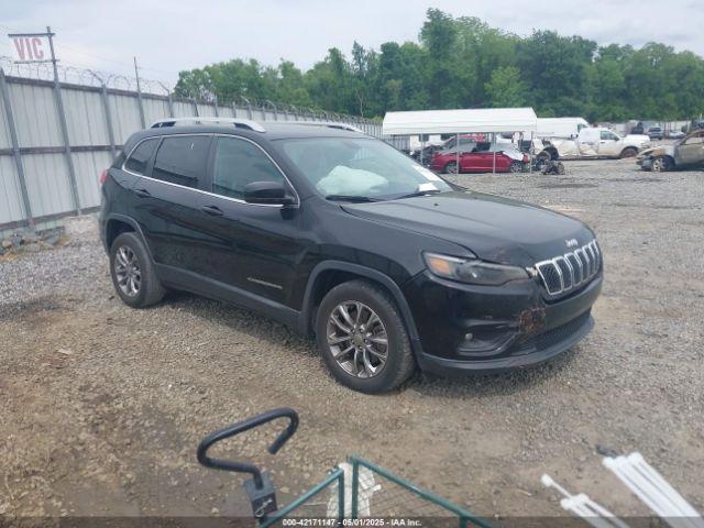 Salvage Jeep Cherokee