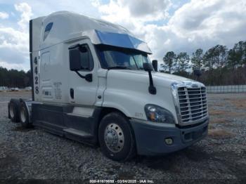  Salvage Freightliner Cascadia 125