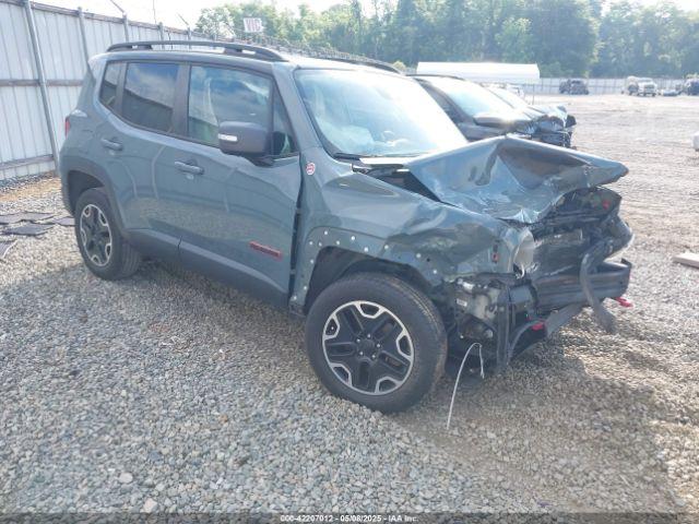  Salvage Jeep Renegade