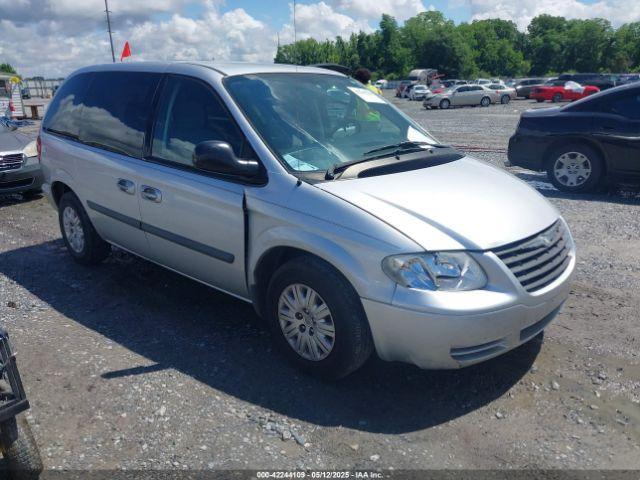  Salvage Chrysler Town & Country