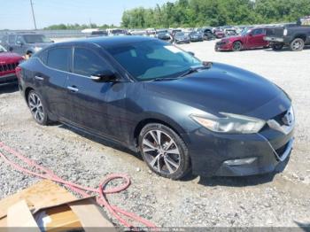  Salvage Nissan Maxima
