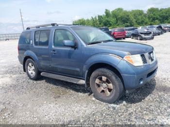  Salvage Nissan Pathfinder