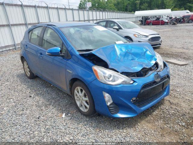  Salvage Toyota Prius c