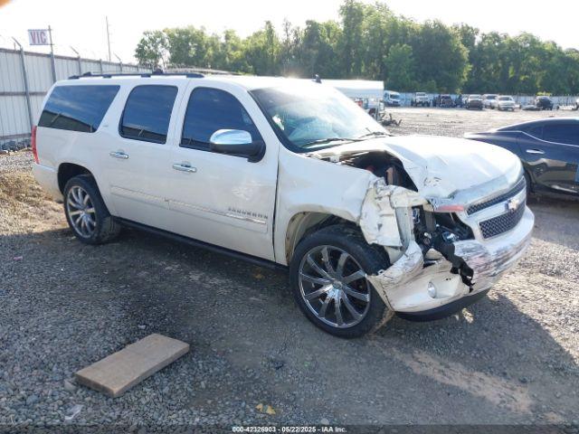  Salvage Chevrolet Suburban 1500