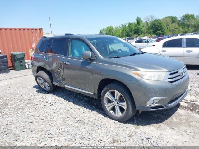  Salvage Toyota Highlander