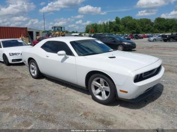  Salvage Dodge Challenger