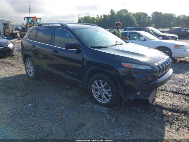  Salvage Jeep Cherokee