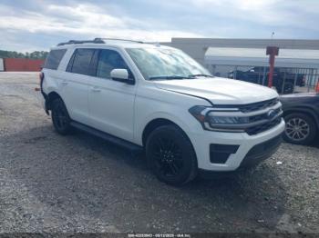  Salvage Ford Expedition