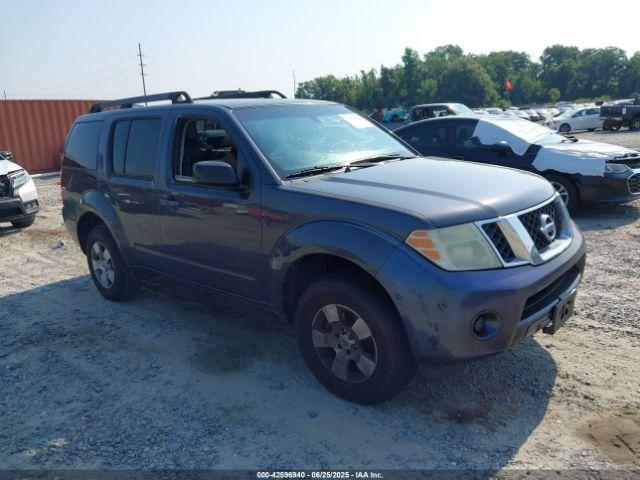  Salvage Nissan Pathfinder