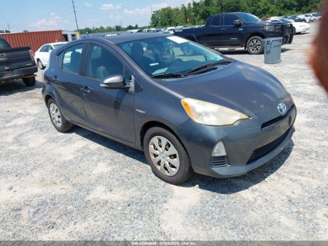  Salvage Toyota Prius c