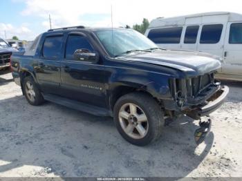  Salvage Chevrolet Avalanche 1500