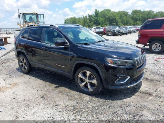  Salvage Jeep Cherokee
