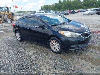  Salvage Kia Forte