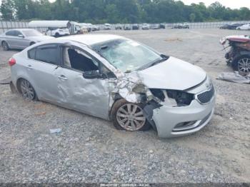  Salvage Kia Forte