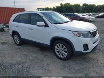  Salvage Kia Sorento