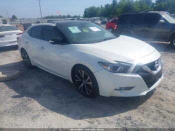  Salvage Nissan Maxima