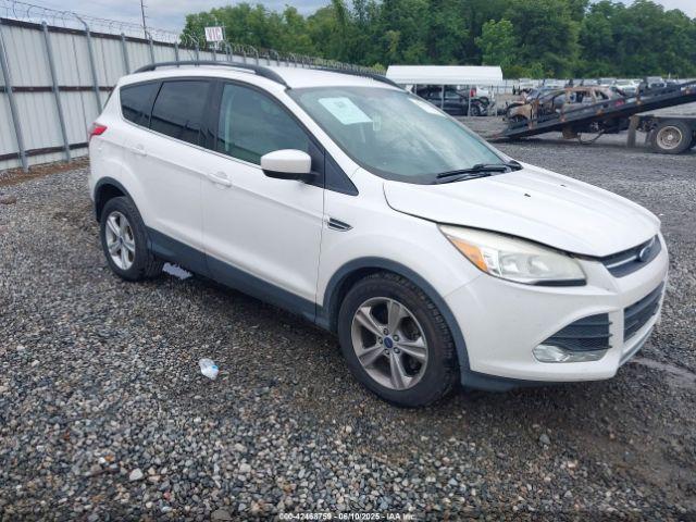  Salvage Ford Escape