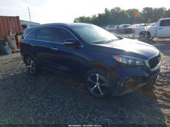  Salvage Kia Sorento