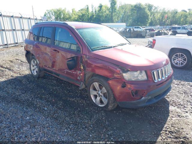  Salvage Jeep Compass