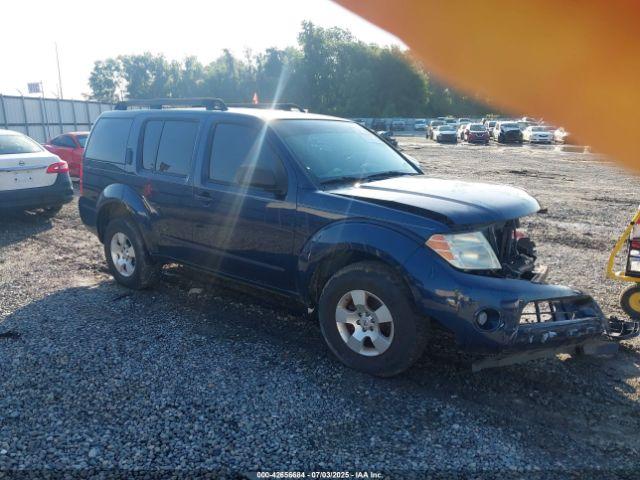  Salvage Nissan Pathfinder