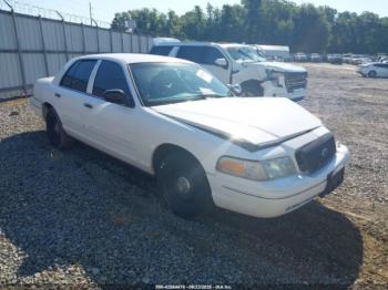  Salvage Ford Crown Victoria