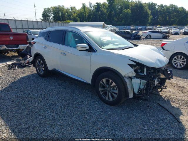  Salvage Nissan Murano