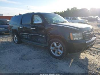  Salvage Chevrolet Suburban 1500