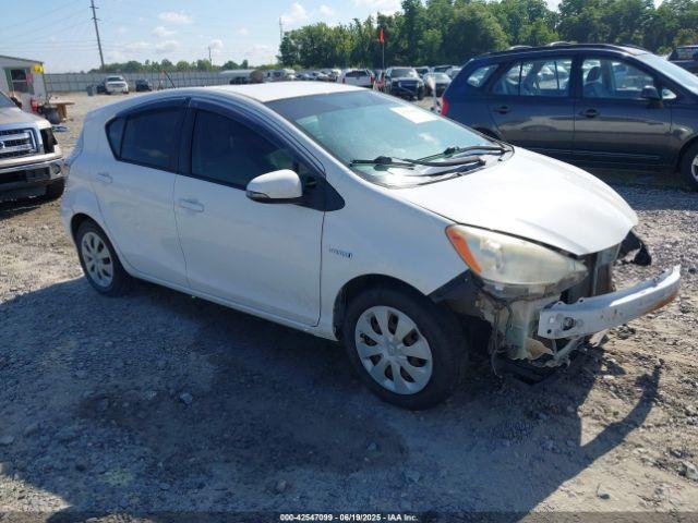  Salvage Toyota Prius c