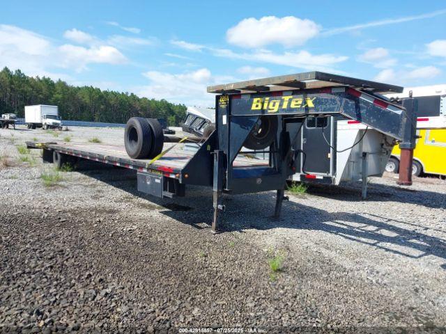  Salvage Big Tex Trailer Co I Gooseneck