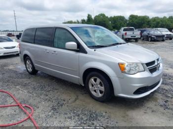  Salvage Dodge Grand Caravan