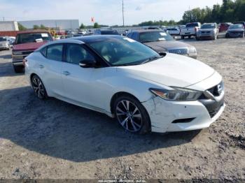  Salvage Nissan Maxima