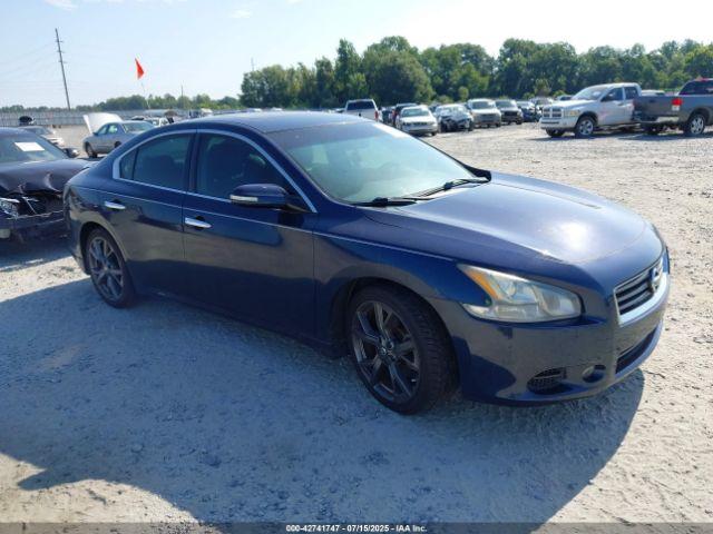  Salvage Nissan Maxima
