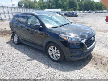  Salvage Hyundai TUCSON
