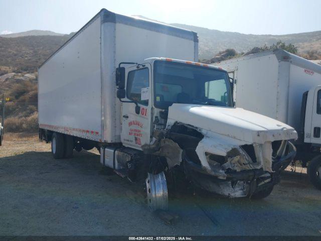  Salvage Hino 268