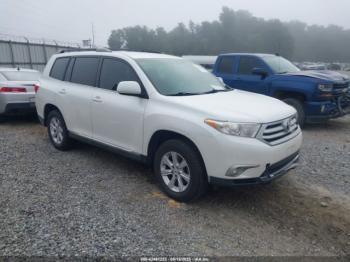  Salvage Toyota Highlander
