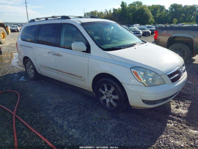 Salvage Hyundai Entourage