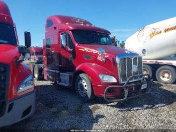  Salvage Peterbilt 587