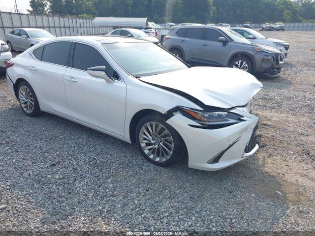  Salvage Lexus Es