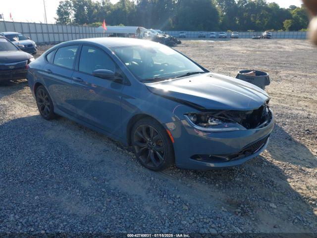  Salvage Chrysler 200