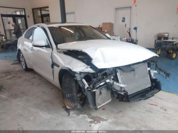  Salvage Jaguar XE