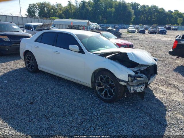  Salvage Chrysler 300