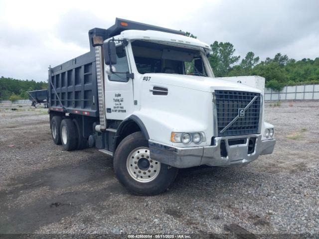  Salvage Volvo Vhd