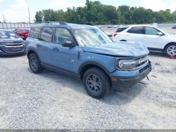  Salvage Ford Bronco