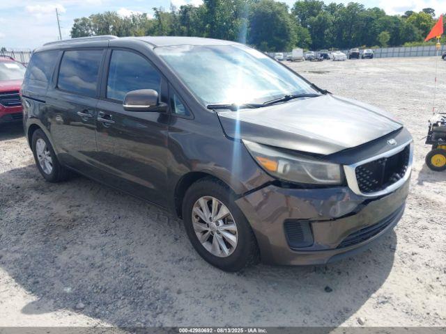  Salvage Kia Sedona