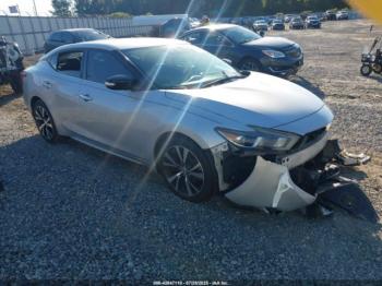  Salvage Nissan Maxima