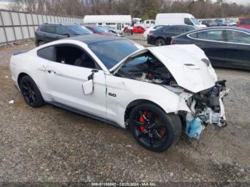  Salvage Ford Mustang